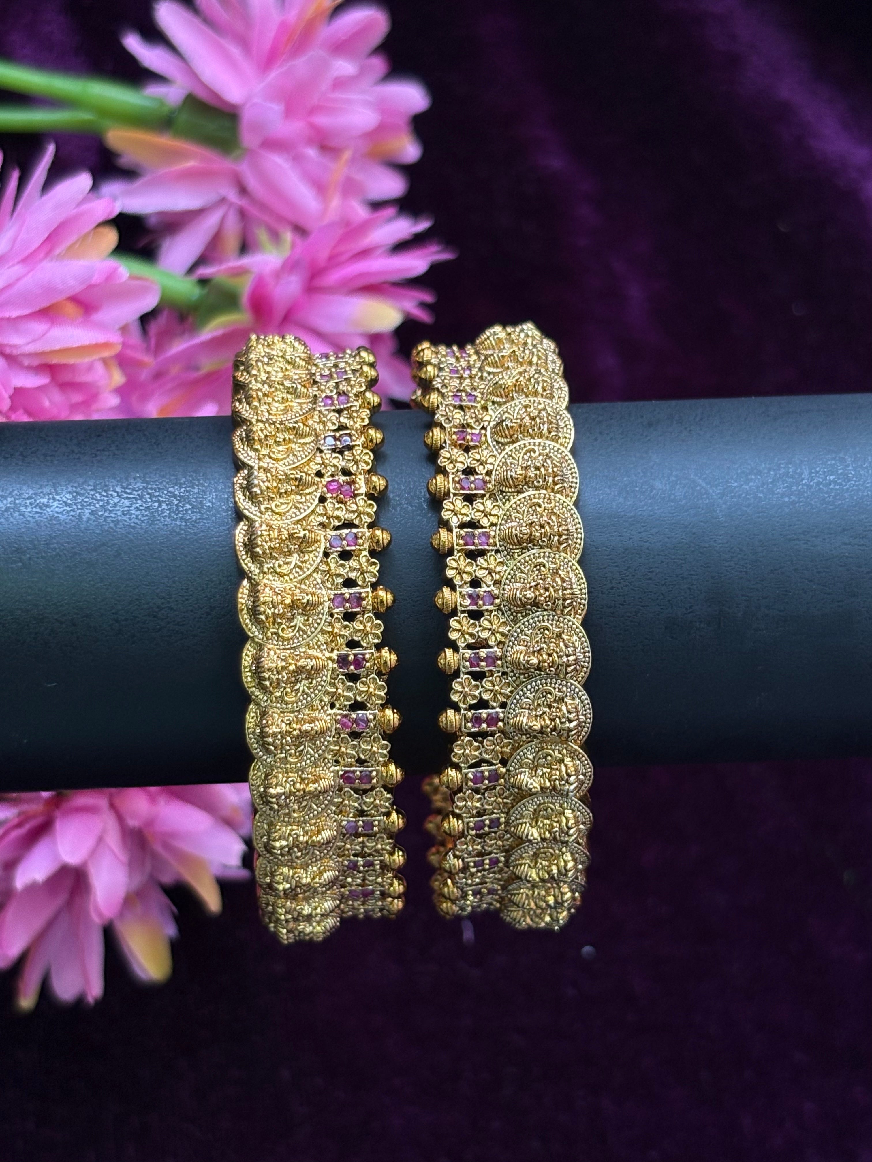 Lakshmi Coin Border Bangles