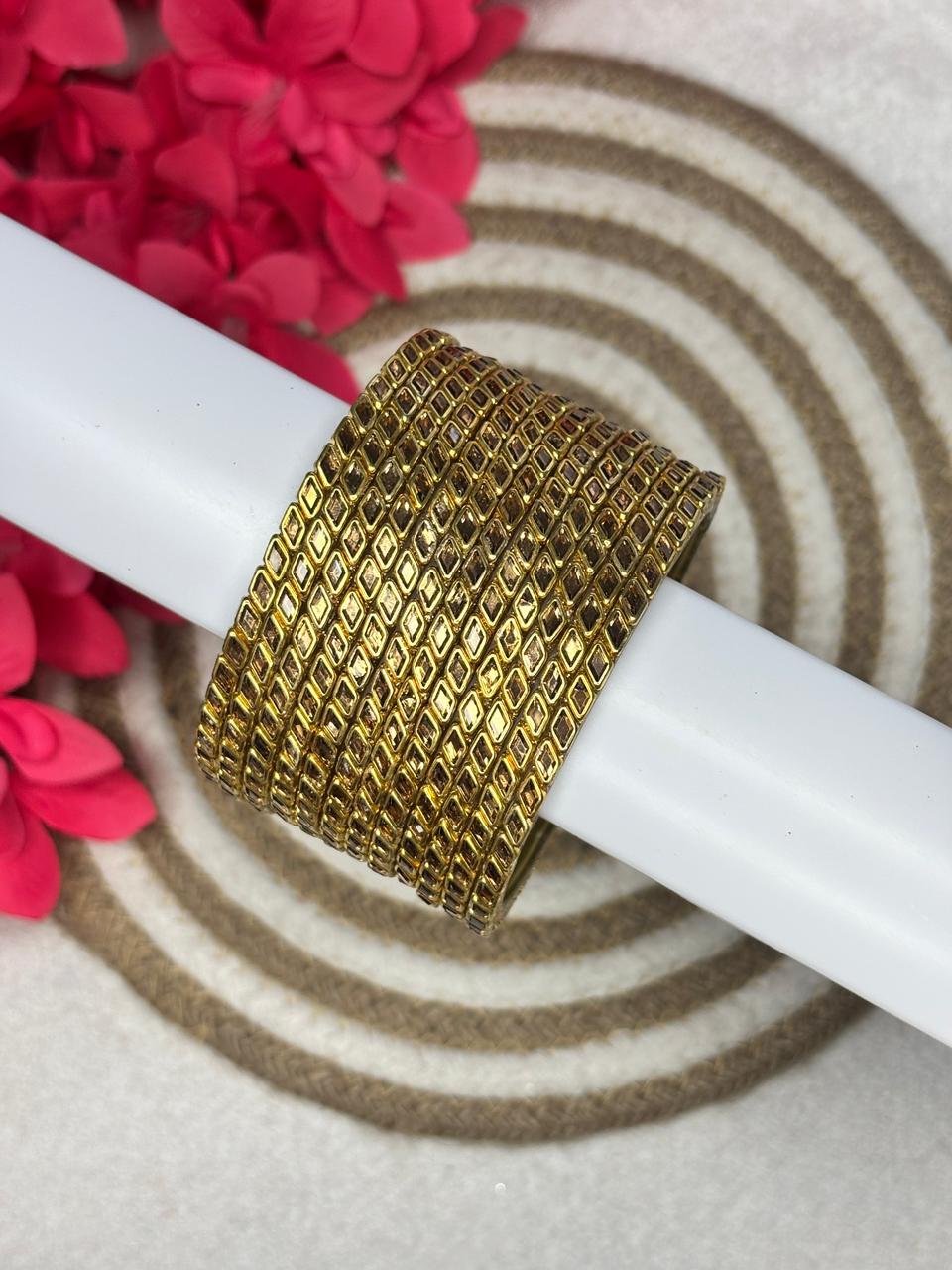 Diagonal Kundan Stone Bangles